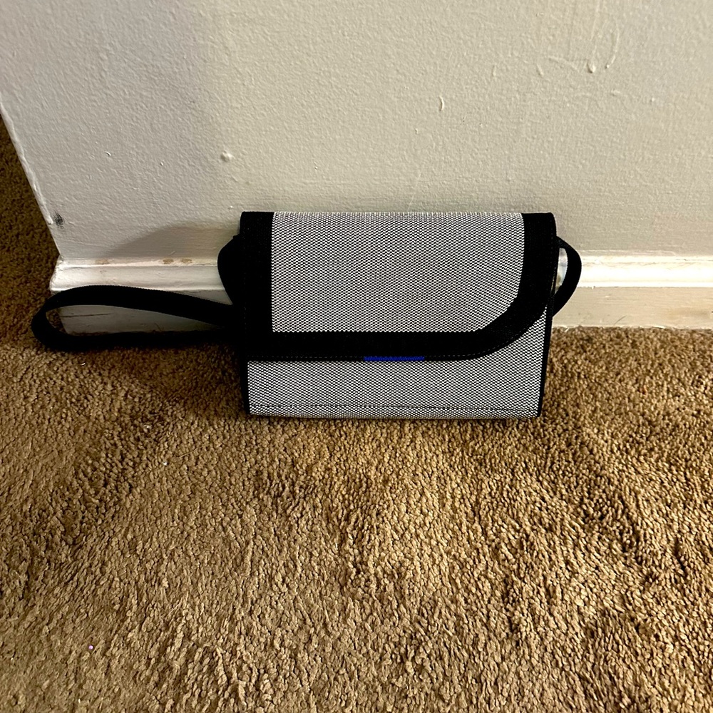 Rothy’s belt bag